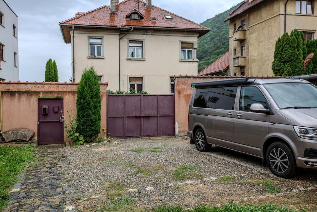 Apartmán Gb4 By Rentable Brašov Exteriér fotografie